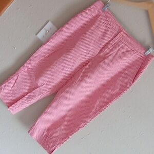 Euc North Crest Pink Polka Dot Capri Pants